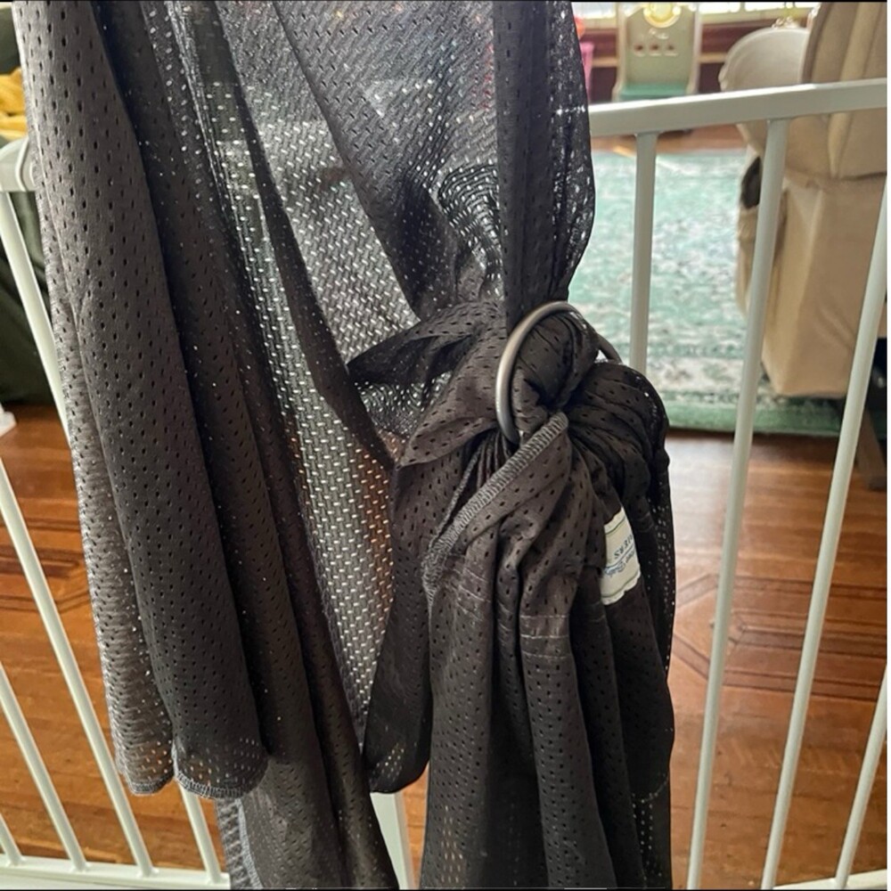 Beachfront Baby Water Mesh Ring Sling Carrier Black Adjustable 8 to 30 Lbs